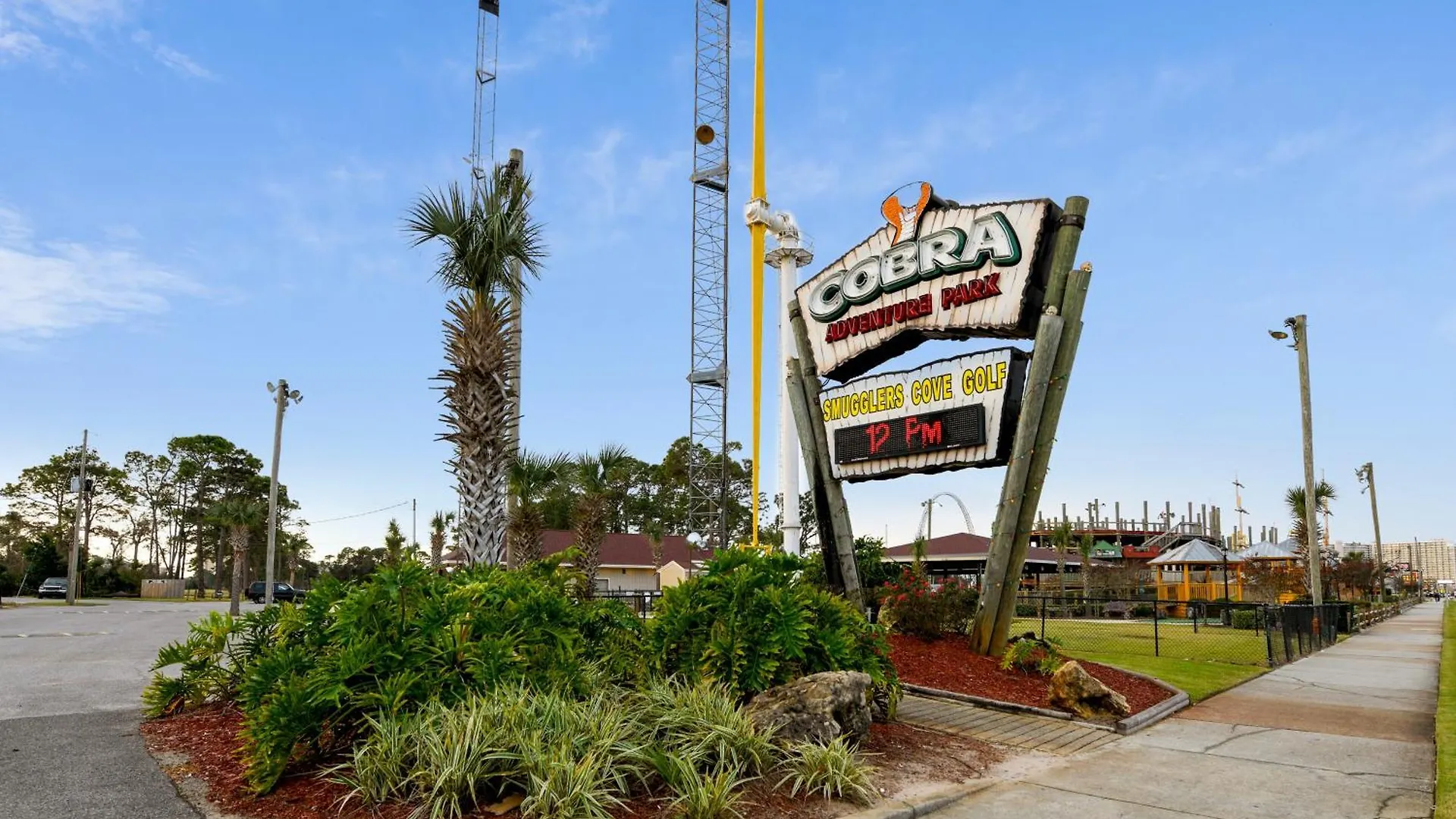 Twin Palms Resort #505 By Book That Condo Panama City Beach Vakantiehuis